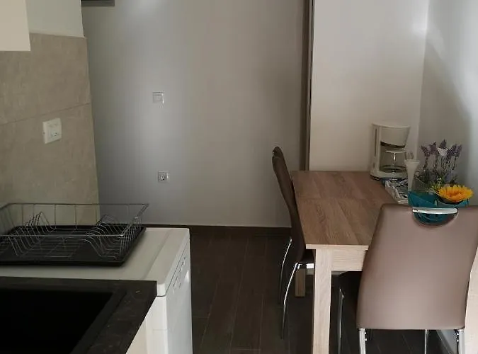 Flowers Medulin, Fucane 1a 아파트 메덜린