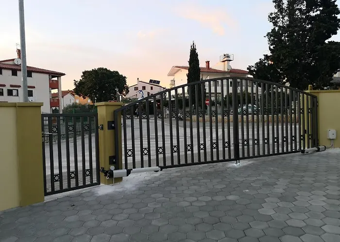 Flowers Medulin, Fucane 1a * 메덜린