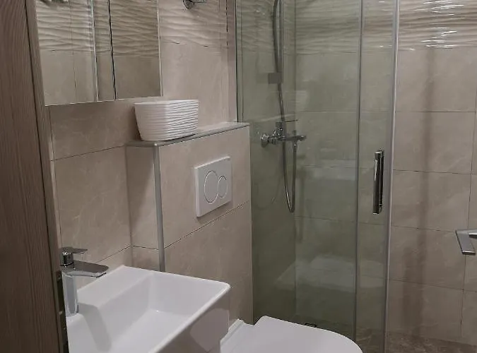 Flowers Medulin, Fucane 1a 메덜린