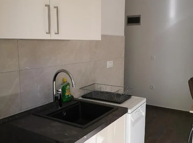 Flowers Medulin, Fucane 1a 아파트 *